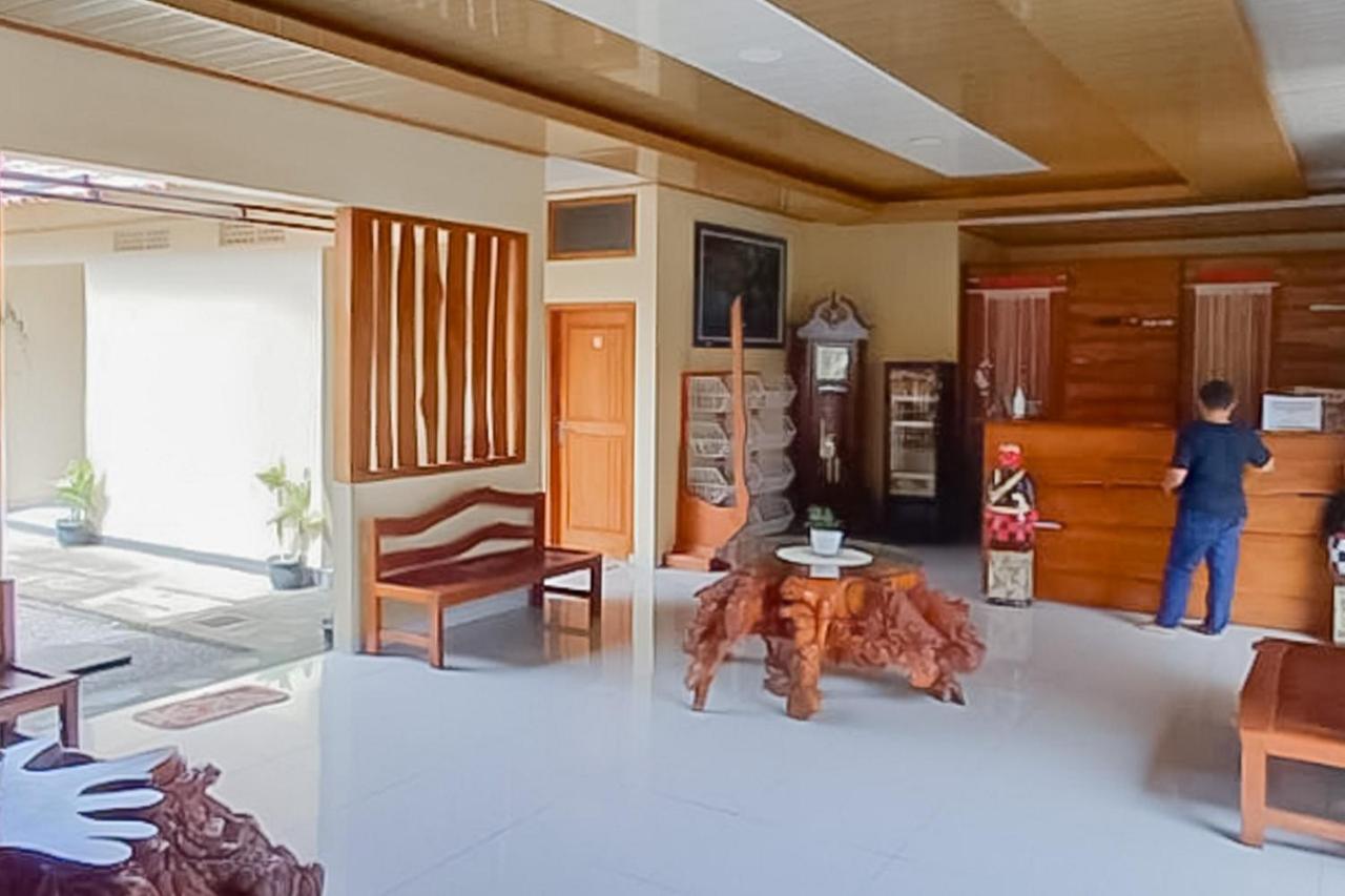 מלון Reddoorz Syariah Near Tugu Lampu Gentur סיאנג'ור מראה חיצוני תמונה