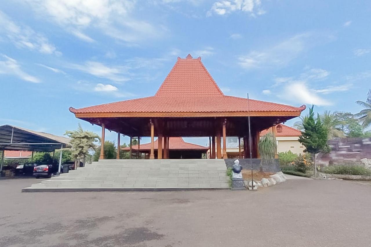 מלון Reddoorz Syariah Near Tugu Lampu Gentur סיאנג'ור מראה חיצוני תמונה